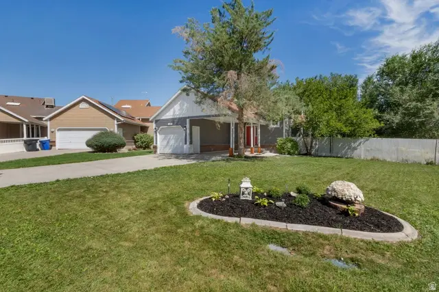 1384 W Countrywood Ln, West Jordan, UT 84088 - #2