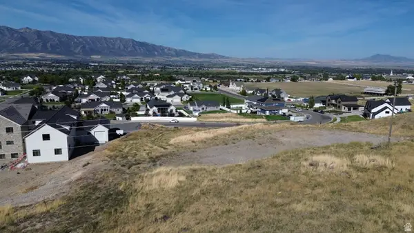 164 N 500 E #34, Millville, UT 84326