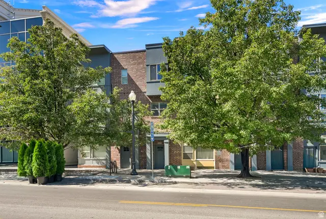 4268 S Main St, Murray, UT 84107 - #2