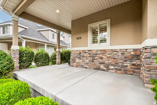 6658 S Tripp View Ln, Murray, UT 84123 - #3