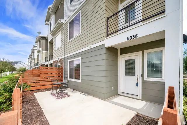 11038 S Harvest Pointe Dr, South Jordan, UT 84009 - #2