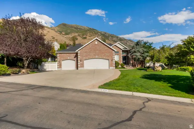 9594 N Aztec Dr, Cedar Hills, UT 84062 - #3