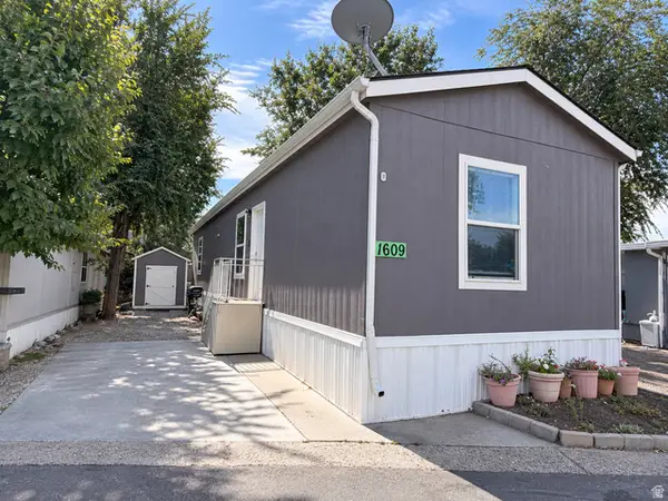 1609 W Redwood Pl S #41, West Valley City, UT 84119