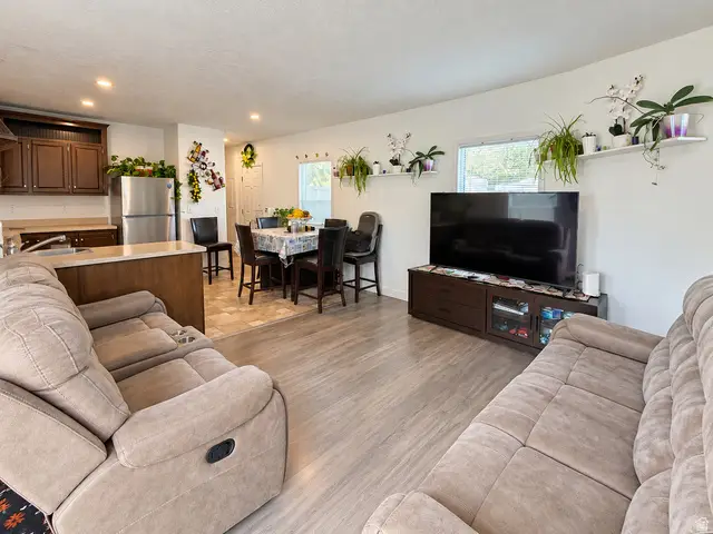 1609 W Redwood Pl S #41, West Valley City, UT 84119 - #3