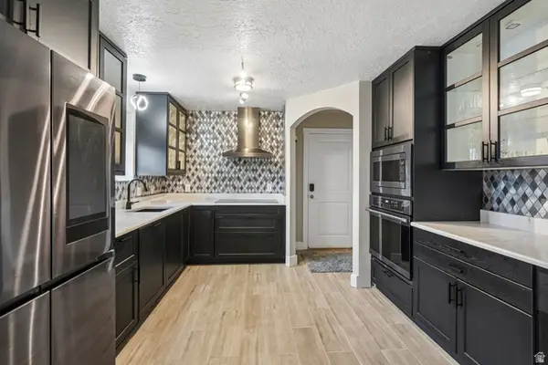 633 E 4th Ave N #3, Salt Lake City, UT 84103