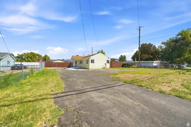 2058 W 4400 S, Roy, UT 84067 - #3