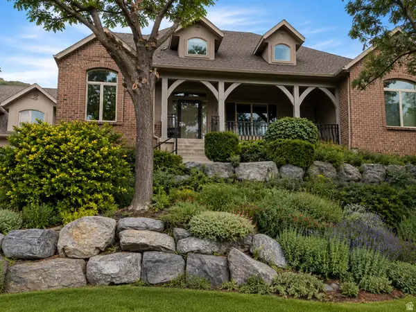 8994 S Forest Cir, Cedar Hills, UT 84062