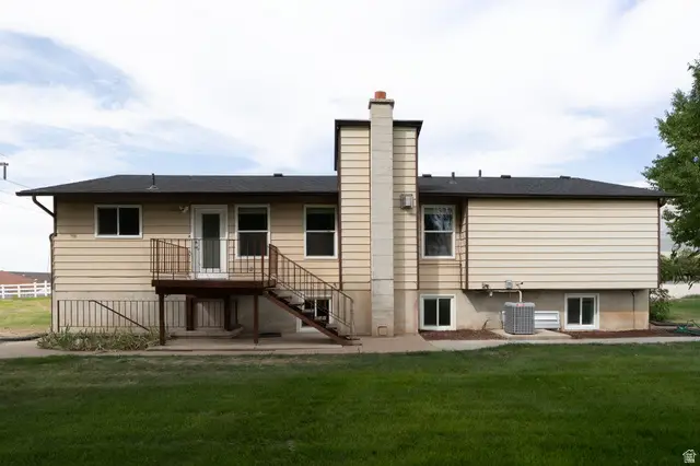 2129 W 2700 N, Farr West, UT 84404 - #3