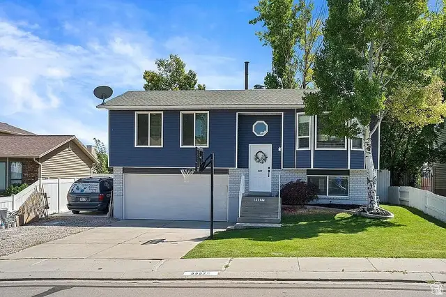 5557 W Joshua Cir, West Jordan, UT 84081 - #2