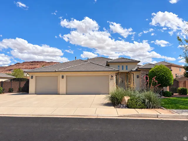 3911 S Sugar Plum Way, Washington, UT 84780 - #1