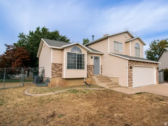 4197 Lily Dr, Roy, UT 84067 - #2