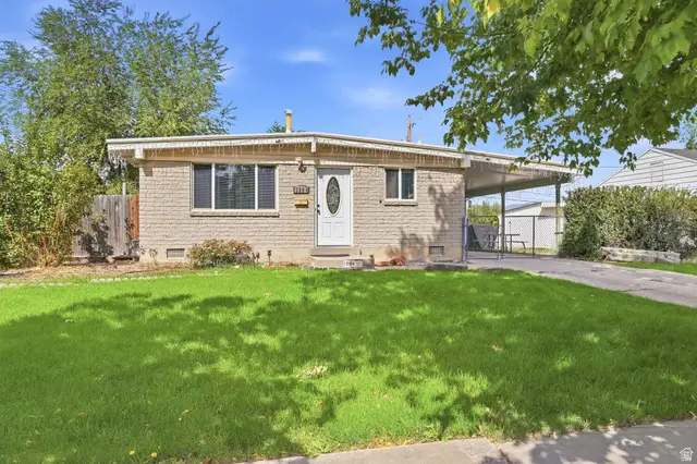1994 W Champagne Ave, Taylorsville, UT 84129 - #2