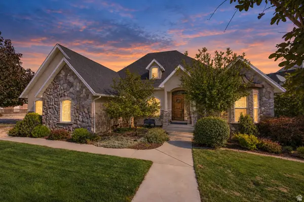 92 W Salem Hills Dr, Elk Ridge, UT 84651