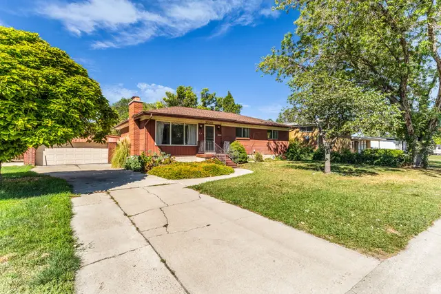 3700 S Lee Maur St, West Valley City, UT 84119 - #2