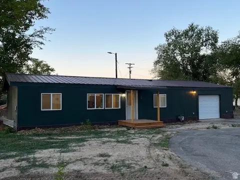 285 E 100 N, Myton, UT 84052