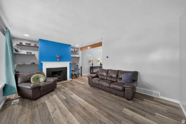 582 E 6870 S, Midvale, UT 84047 - #1