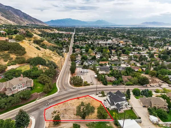 4601 N East Lawn Dr, Provo, UT 84604