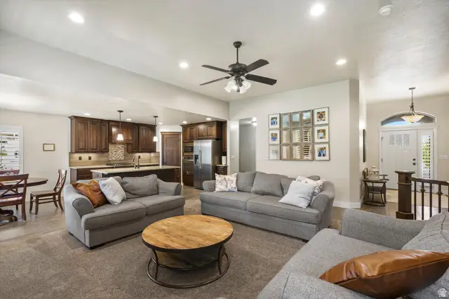873 N 2550 W, Layton, UT 84041 - #3