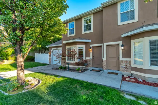 1201 W Glencoe Dr S, Murray, UT 84123 - #2