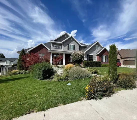 889 Fence Post Rd, Fruit Heights, UT 84037 - #1