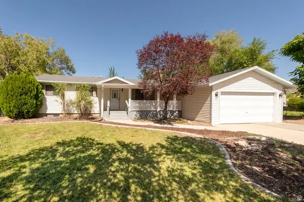 879 E Daisy St, Sandy, UT 84094