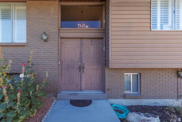 3367 W Blue Haven Dr, West Valley City, UT 84119 - #3