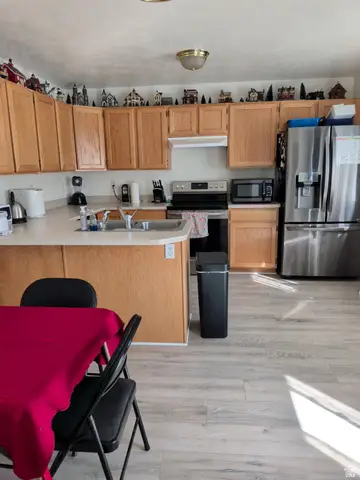 145 W 2525 Ln N, Harrisville, UT 84414 - #3