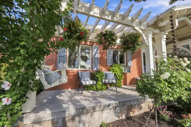 2337 S Country Cir, Salt Lake City, UT 84109 - #3