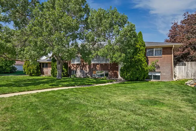 1390 W Marinwood Ave S, Taylorsville, UT 84123 - #3