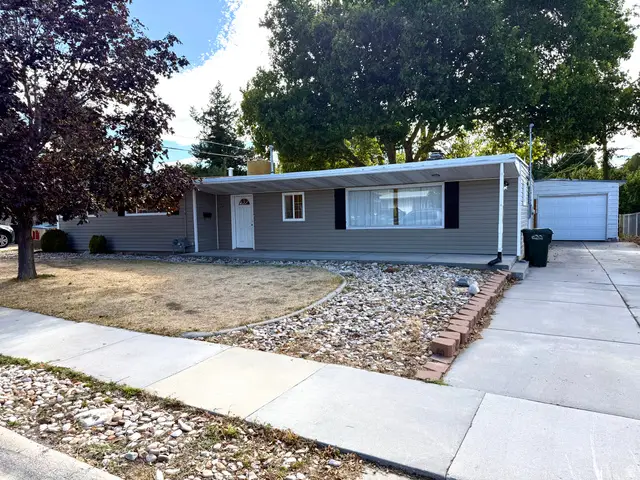 468 Pioneer Ave, Tooele, UT 84074 - #1