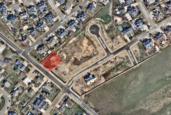 353 S Angel St #15, Kaysville, UT 84037