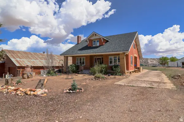 35 S Center St, Escalante, UT 84726