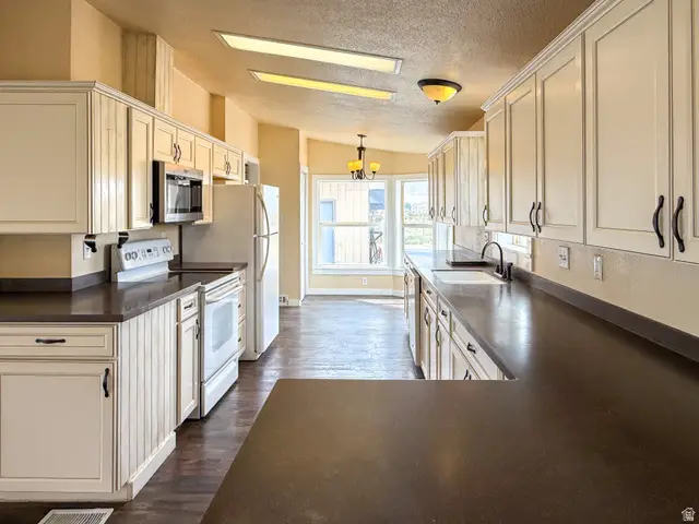 2034 West Coal Creek #2, Price, UT 84501 - #2
