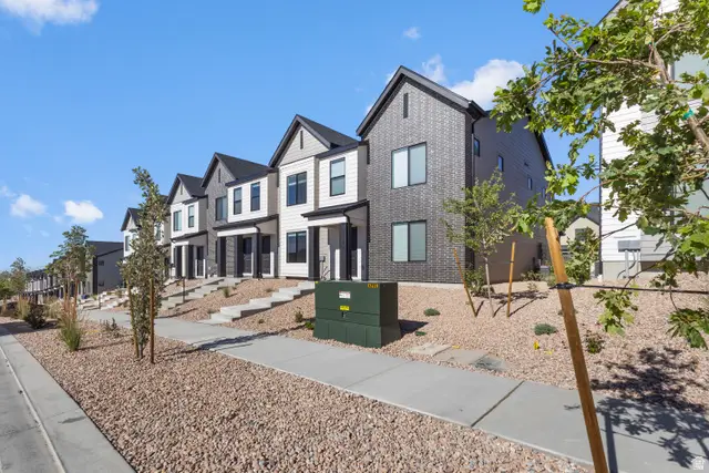 4276 N Gairloch Ln #1449, Lehi, UT 84048 - #3