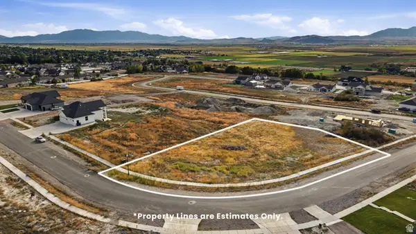 684 Cherry Pkwy #26, Richmond, UT 84333