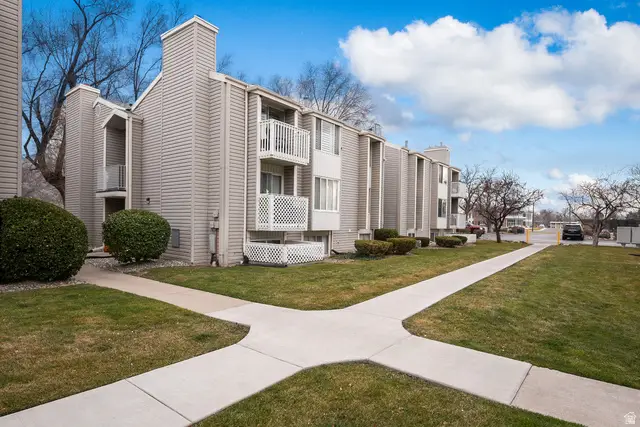 875 E Arrowhead Ln S #47, Murray, UT 84107 - #1