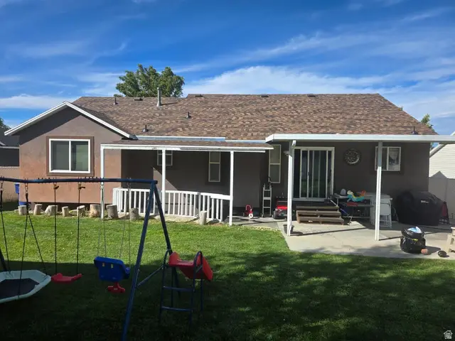 8031 W Danbury Dr, Magna, UT 84044 - #2