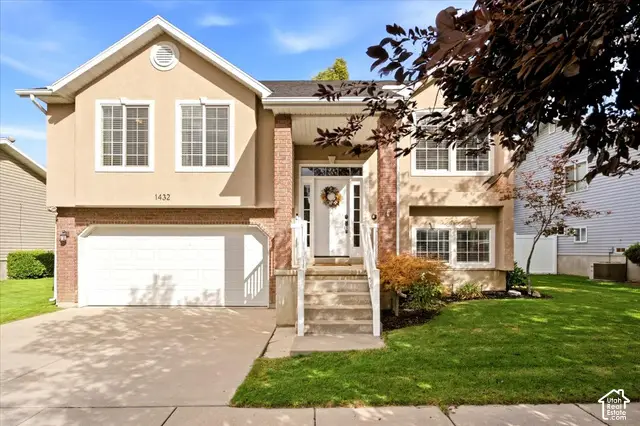 1432 W Silvercreek Dr, Layton, UT 84040 - #1