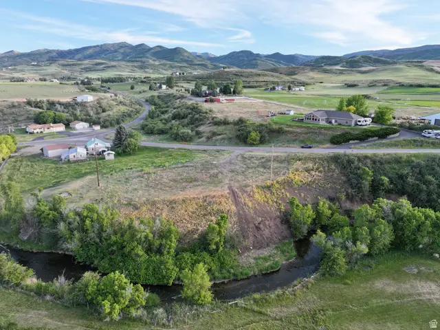 3025 N Morgan Valley Dr, Porterville, UT 84050 - #2