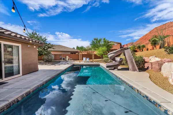210 W Talon Ct, Ivins, UT 84738