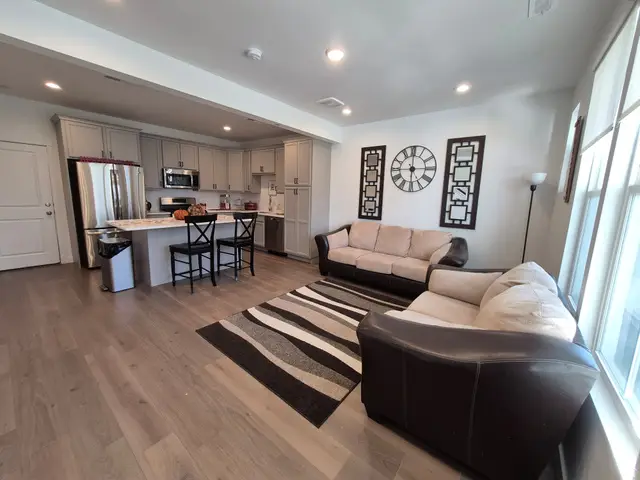 11582 S Watercourse Rd, South Jordan, UT 84009 - #3