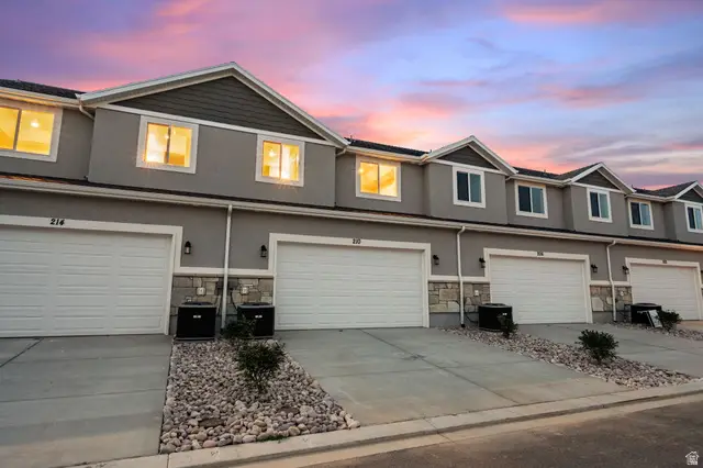 202 W 930 N, Santaquin, UT 84655 - #2