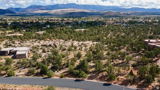 548 N Rock Garden Ln, Dammeron Valley, UT 84783 - #2