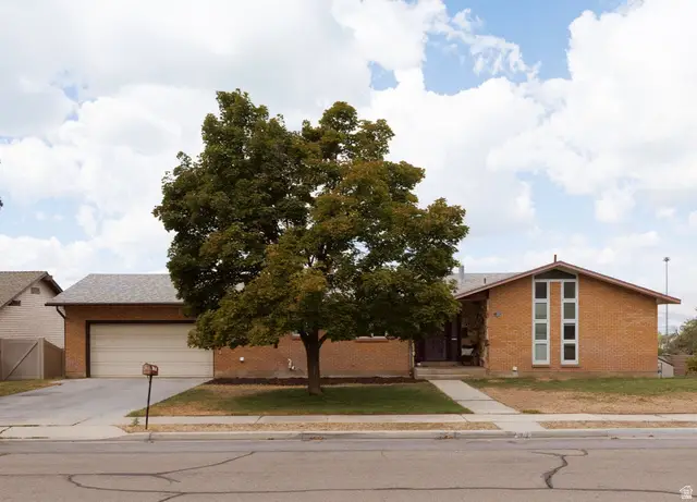 1303 N Lakeview Dr, Provo, UT 84604 - #1