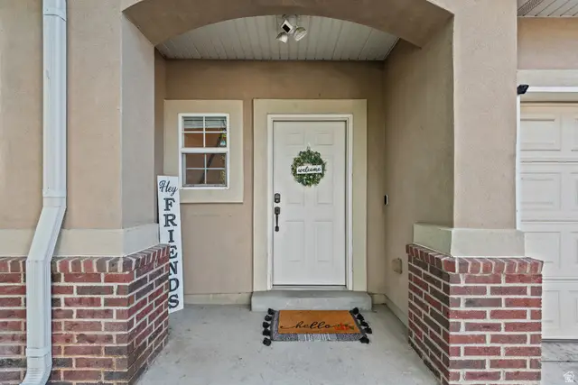 2410 S Black Village Ct W, West Valley City, UT 84119 - #3