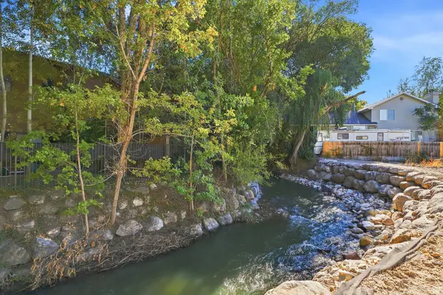 657 E Spruce Glen Rd S #7B, Murray, UT 84107 - #1