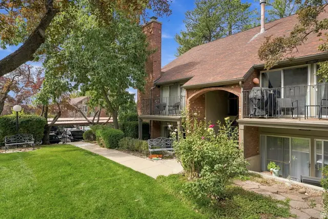 1185 E Cottonwood Dr #61, Sandy, UT 84094 - #3