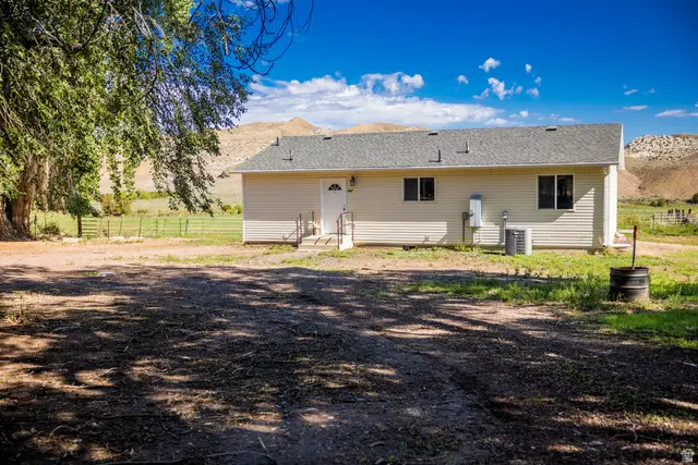 7465 E Brush Creek Rd, Jensen, UT 84035 - #3