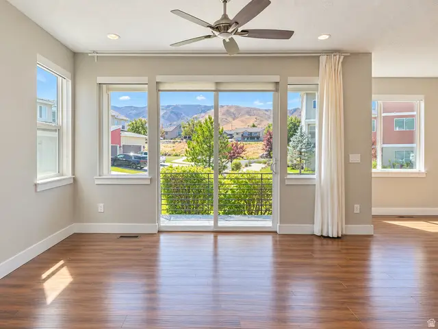 2337 S Long Dr, Saratoga Springs, UT 84045 - #3