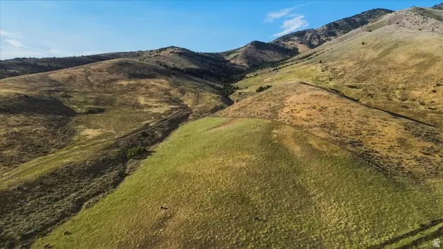 2759 E Canyon Rd, Smithfield, UT 84335 - #2